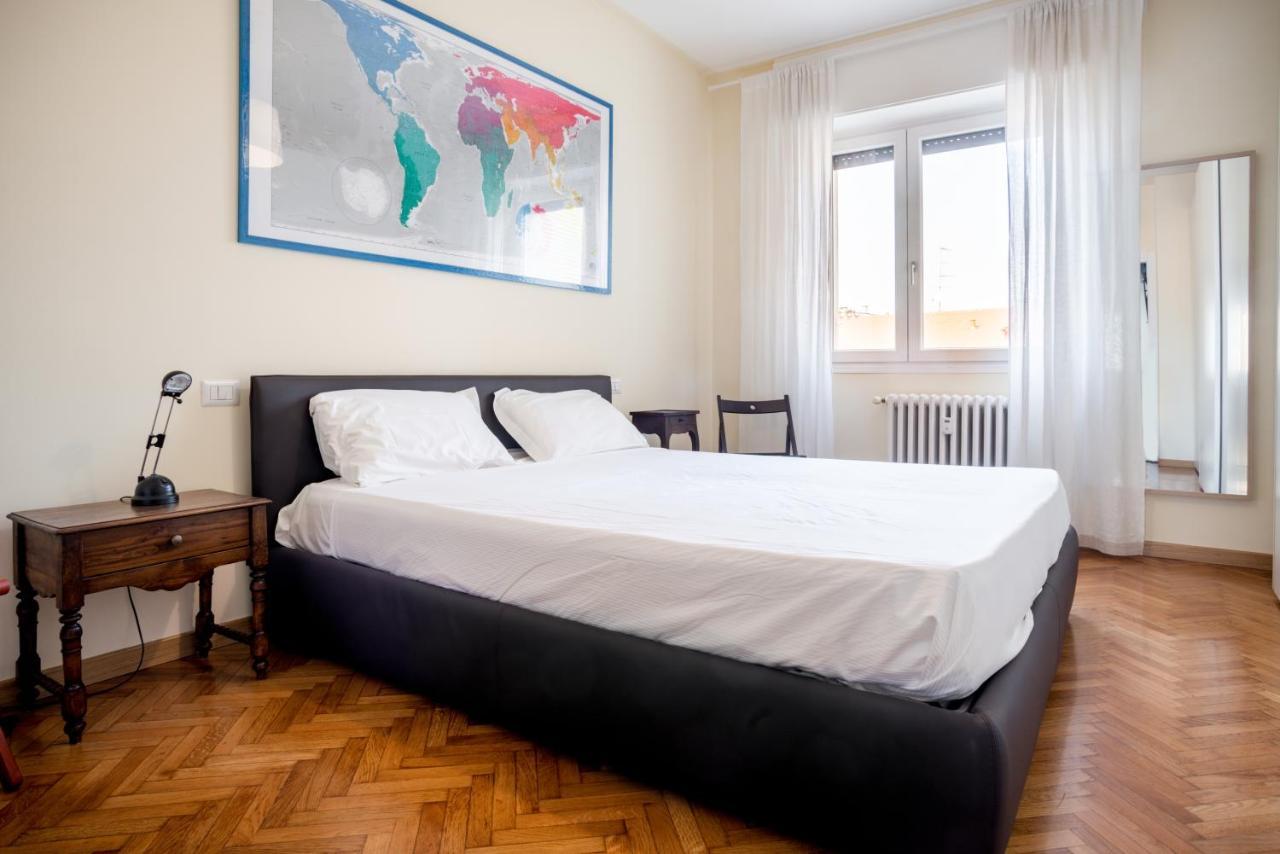 Elegante Bilocale In Zona Tortona Apartment มิลาน ภายนอก รูปภาพ